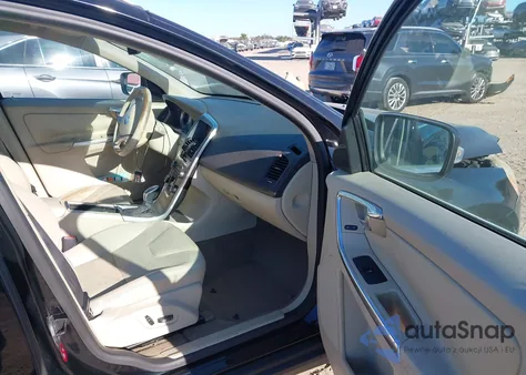 2013 Volvo Xc60 3.2 from USA, damaged, VIN YV4952DL3D2419153